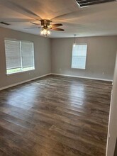 404 N Watson St in Seagoville, TX - Building Photo - Building Photo
