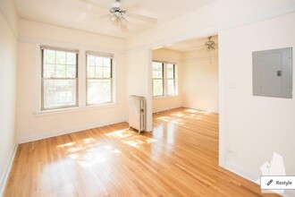5103 N Winchester Ave, Unit 5111-2 in Chicago, IL - Building Photo - Building Photo
