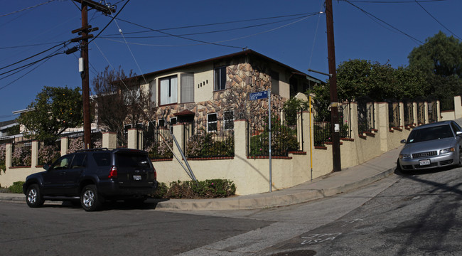 1899 Lucretia Ave in Los Angeles, CA - Building Photo - Building Photo