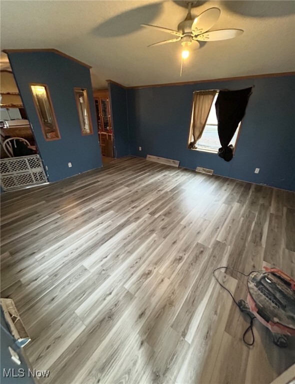 property at 214 6th Ave NW