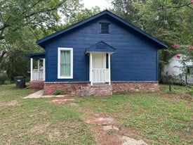 515 S Ithaca Ave in Russellville, AR - Building Photo
