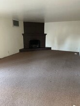 2102 College Ave in Modesto, CA - Building Photo - Building Photo