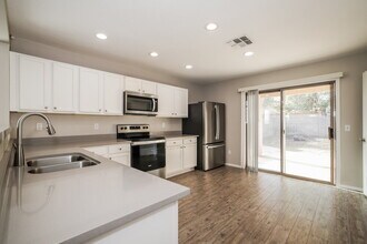 2879 W Five Mile Peak Dr in Queen Creek, AZ - Building Photo - Building Photo