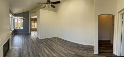 29910 St Andrews Dr in Menifee, CA - Building Photo - Building Photo