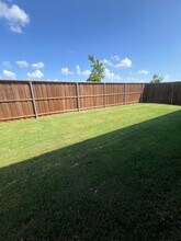 2544 Russell St in Crandall, TX - Building Photo - Building Photo