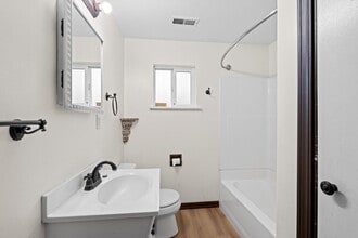 3102 S Freya St in Spokane, WA - Building Photo - Building Photo