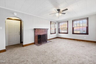 109 Lincoln Ct in Raleigh, NC - Building Photo - Building Photo