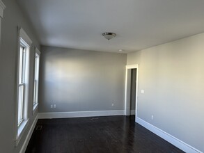 181 Chelsea St-Unit -1 in Everett, MA - Building Photo - Building Photo
