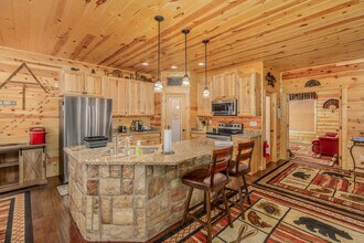 607 Peninsula Pointe in Rutledge, TN - Building Photo - Building Photo