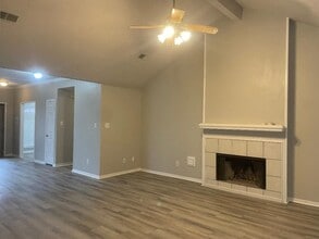 16302 Cobble Springs Ct in Sugar Land, TX - Building Photo - Building Photo