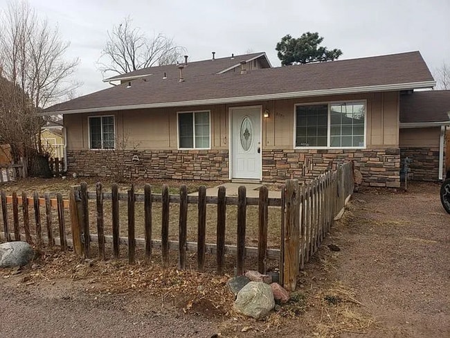 property at 4270 Deerfield Hills Rd