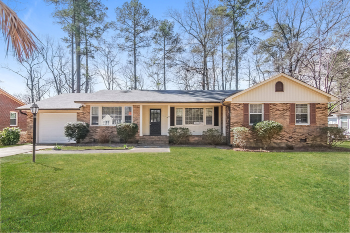 2716 Diane Dr in Columbia, SC - Building Photo