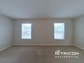 5504 Graypark Dr in Charlotte, NC - Building Photo - Building Photo