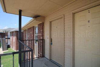 1703 Spring Rose Cir in Killeen, TX - Building Photo - Building Photo