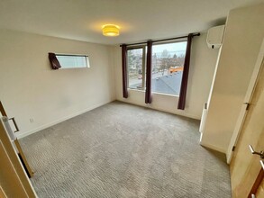 6010B California Ave SW in Seattle, WA - Building Photo - Building Photo