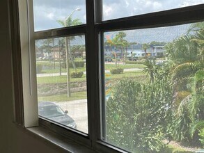 323 Tuscany Ln in Delray Beach, FL - Building Photo - Building Photo