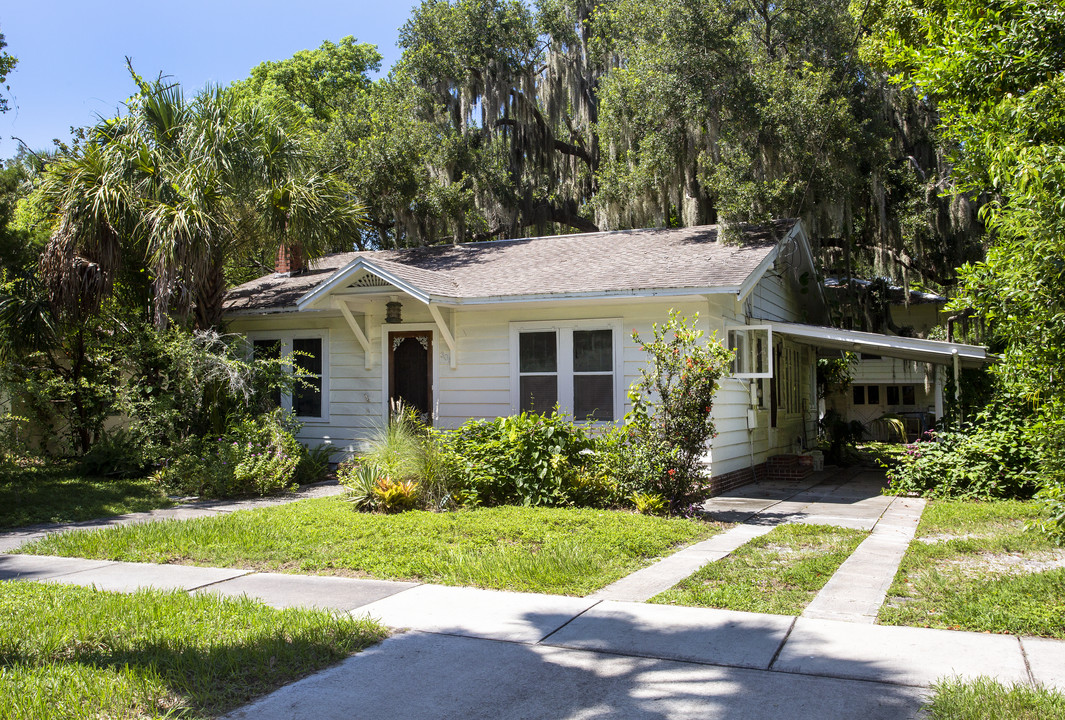 302 President St in Dunedin, FL - Building Photo