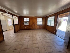 6182 El Reposo St in Joshua Tree, CA - Building Photo - Building Photo