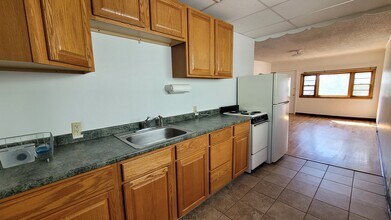 1213 S 4th St, Unit A in Laramie, WY - Building Photo - Building Photo