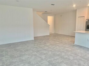 368 Nine Iron Dr in Davenport, FL - Building Photo - Building Photo