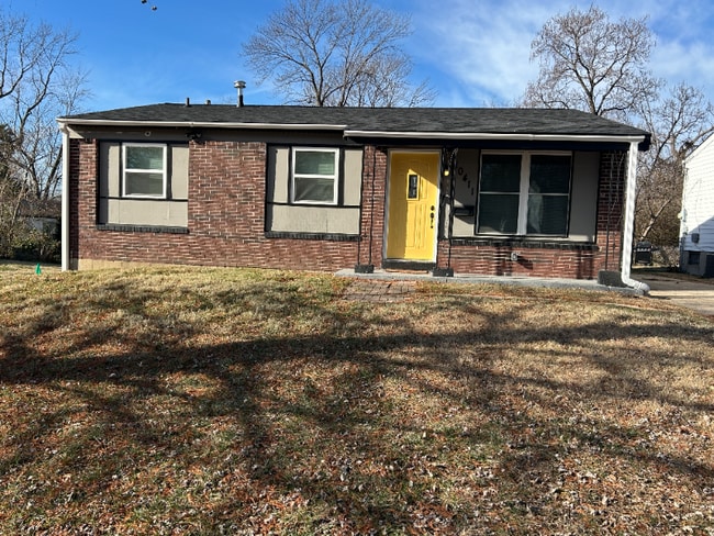 property at 10411 Royal Dr