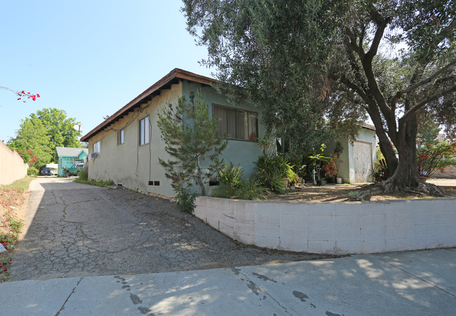 7959 Hill Dr in Rosemead, CA - Foto de edificio - Building Photo