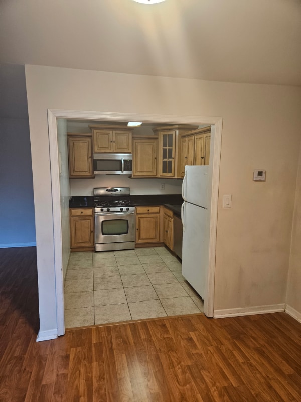 6143 Leesburg Pike in Falls Church, VA - Building Photo - Building Photo