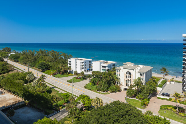 Aegean Condo in Boca Raton, FL - Foto de edificio - Building Photo