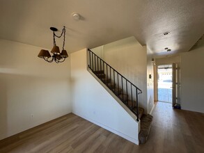 2515 Savoy Dr in Santa Maria, CA - Building Photo - Building Photo