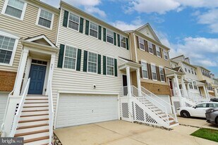 303 Ellison Dr in North Wales, PA - Building Photo