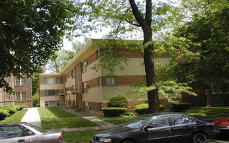 10623-25 S Hale Ave Apartments