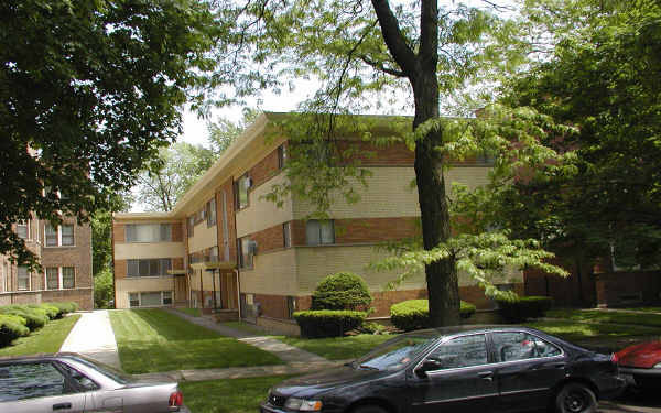 10623-25 S Hale Ave in Chicago, IL - Building Photo