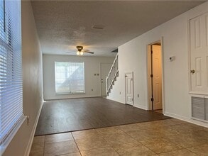 132 Bayou Sara Ave in Saraland, AL - Foto de edificio - Building Photo