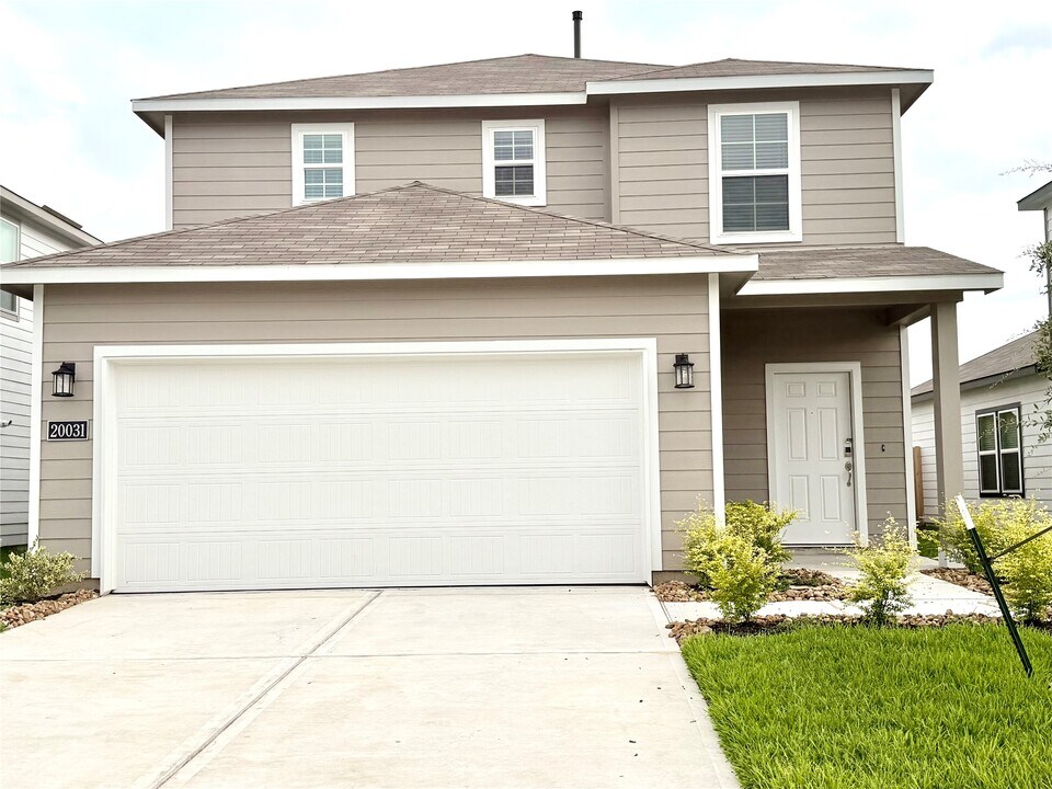 20031 Briarcliff Pk Ln in Porter, TX - Building Photo
