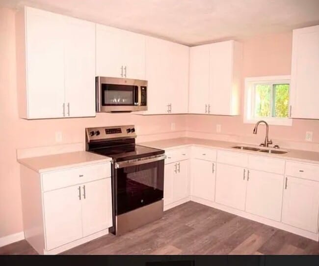 3736 Alliquippa St in Baton Rouge, LA - Foto de edificio - Building Photo