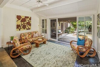 3030 Kalakaua Ave in Honolulu, HI - Building Photo - Building Photo