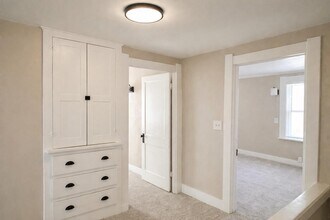 1812 Kensington Rd in Toledo, OH - Building Photo - Building Photo