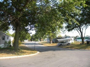 Lakeside Estates in Warrensburg, MO - Foto de edificio - Other