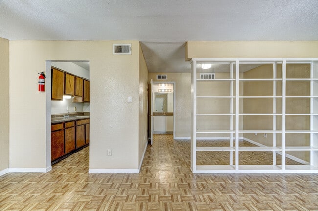 Cedar Branch Apartments