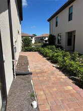 1527 Fells Cove Ln in Cape Coral, FL - Building Photo - Building Photo