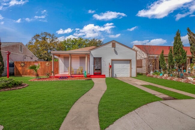 property at 1413 53rd St