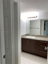 10717 Cleary Blvd, Unit 204 in Plantation, FL - Building Photo - Building Photo