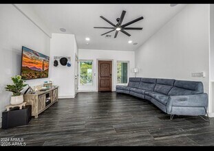 1829 W Cloud Rd in Phoenix, AZ - Building Photo - Building Photo