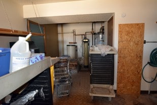 1502 E Fulton St in Garden City, KS - Building Photo