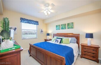 10275 Heritage Bay Blvd in Naples, FL - Building Photo - Building Photo