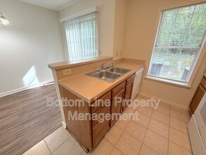 6330 Windsor Gate Ln in Charlotte, NC - Building Photo - Building Photo