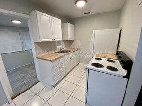 740 52nd Ave N in St. Petersburg, FL - Building Photo - Building Photo