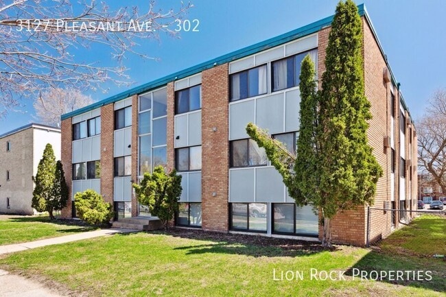 property at 3127 Pleasant Ave