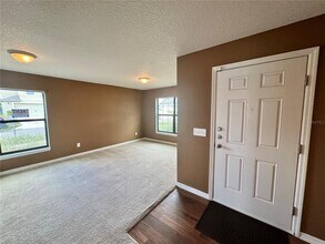 1090 Woodlark Dr in Haines City, FL - Building Photo - Building Photo