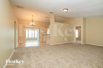 90 Lake Daisy Blvd in Winter Haven, FL - Foto de edificio - Building Photo
